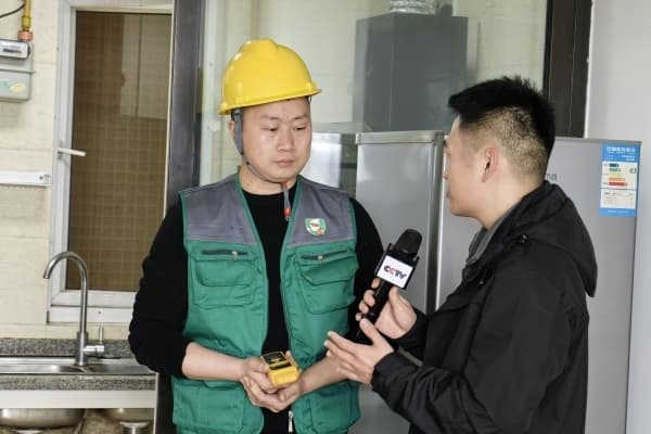 中央电视台走进益鸟美居，专业房屋维修方案获国家级媒体关注